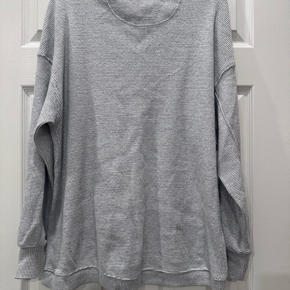 Aerie Women’s Crewneck Sweater in Light Gray - Picture 3 of 3